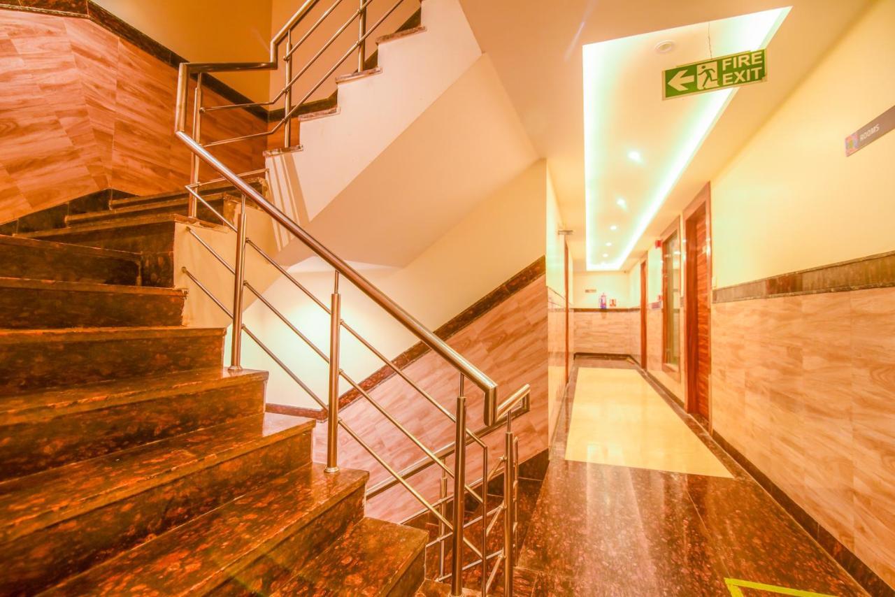 Olivia Hotels At Delhi Airport ニューデリー エクステリア 写真
