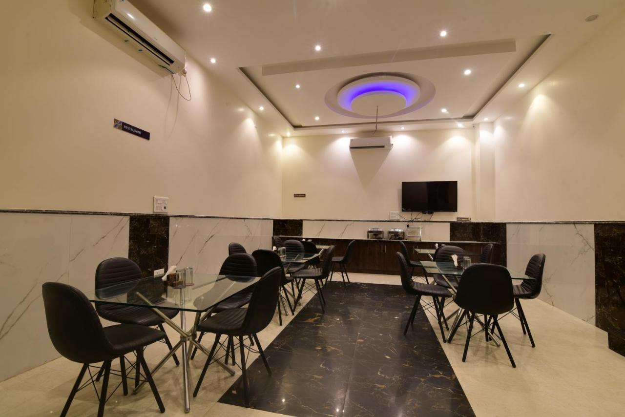 Olivia Hotels At Delhi Airport ニューデリー エクステリア 写真